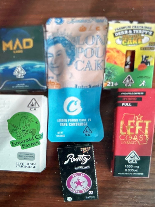 Mixed live resin & distillate vape carts deal — The Townhouse Uptown